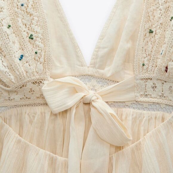 Zara cotton short sleeve embroidered mini dress - Picture 5 of 7